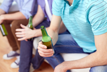 Image of people drinking beer